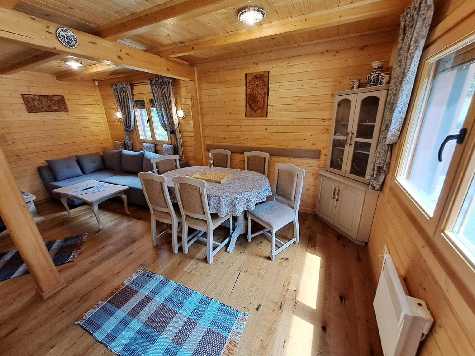 Nagy Lak Villa Sub Cetate Luaran gambar