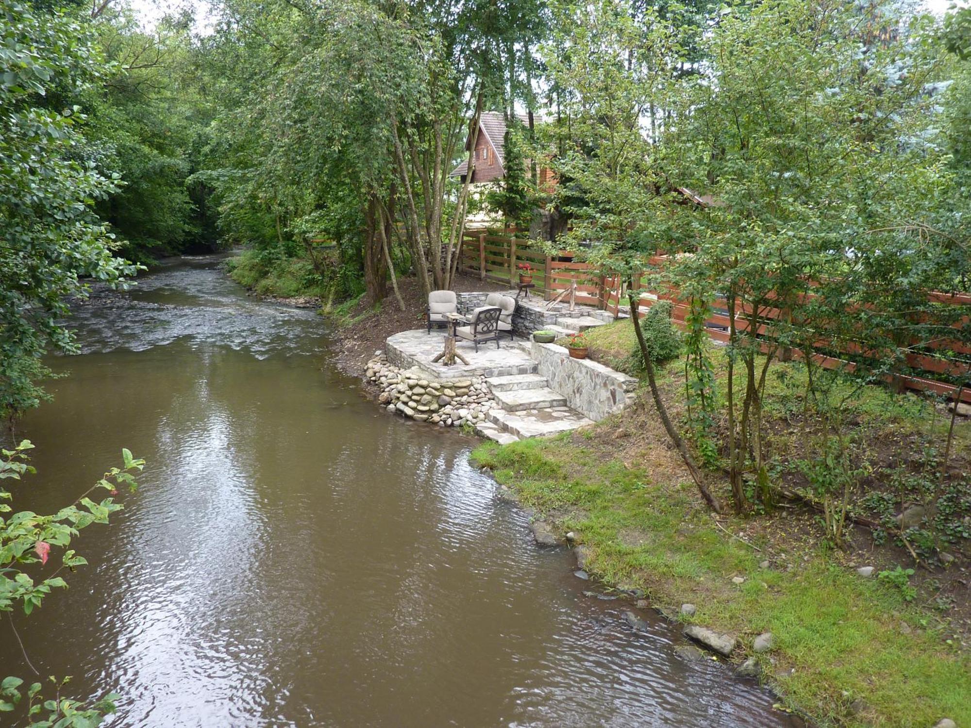 Nagy Lak Villa Sub Cetate Luaran gambar